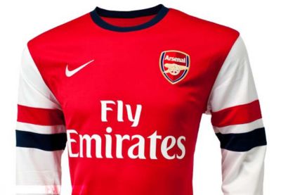 old school arsenal jersey