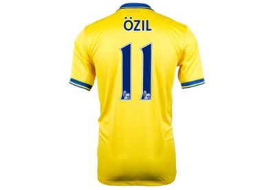 ozil arsenal jersey