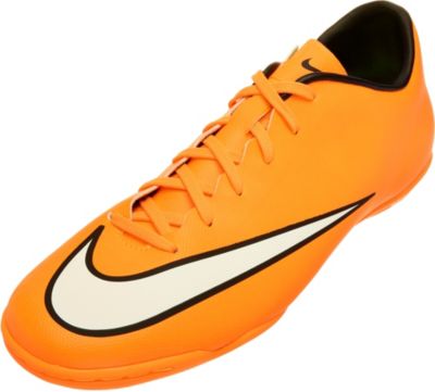 orange nike indoor soccer shoes