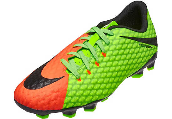 nike soccer shoes hypervenom