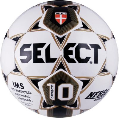 Select Numero 10 Soccer Balls - SoccerPro.com