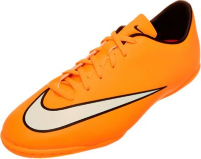 Nike Futsal Shoes >> Nike FC247 Futsal Shoes >> Nike Elastico and Nike ...